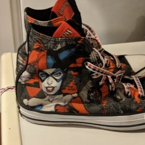 Harley Quinn Converser